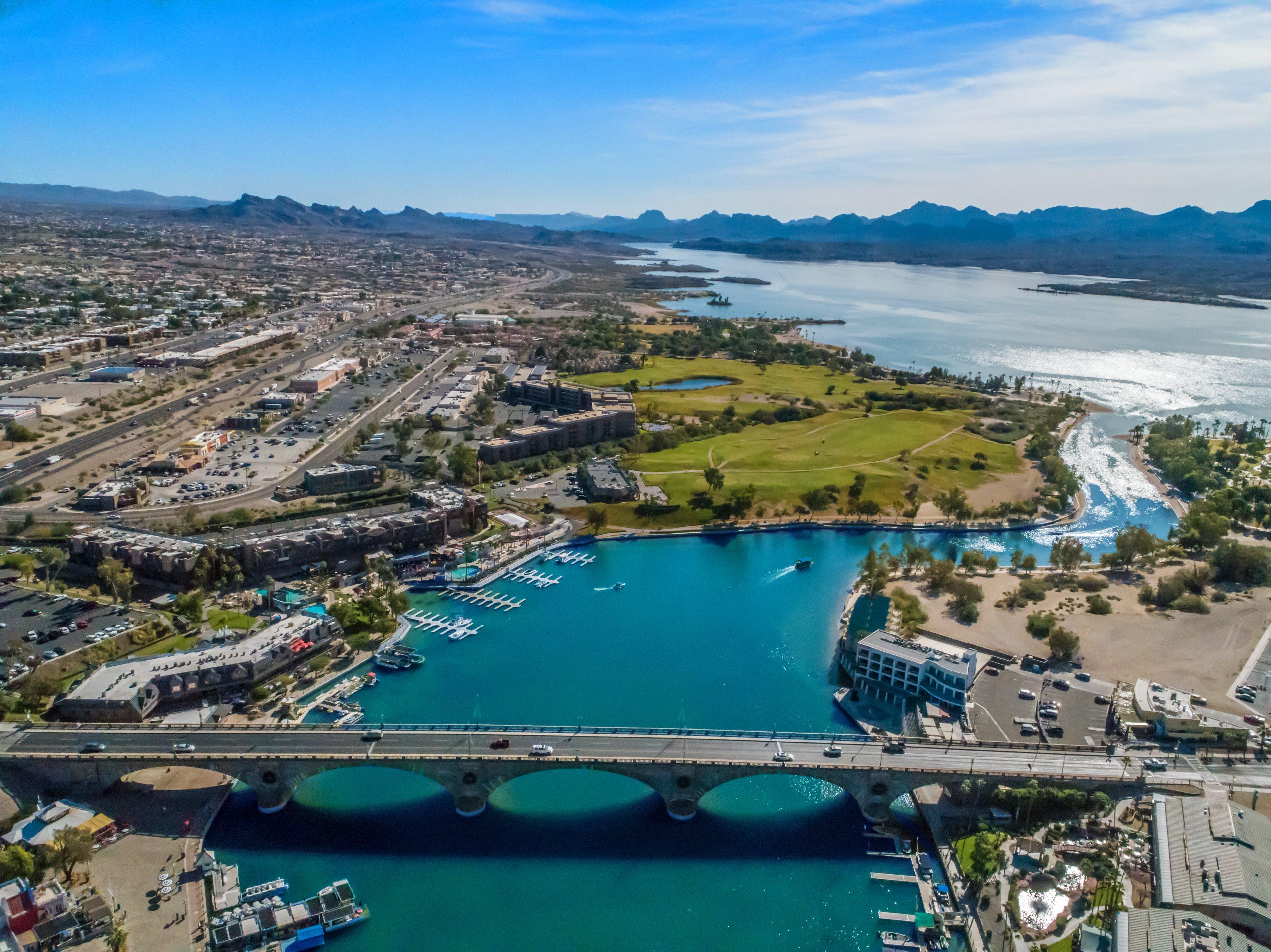 Holiday Inn Express & Suites Lake Havasu - London Bridge, An Ihg Hotel Lake Havasu City Dış mekan fotoğraf